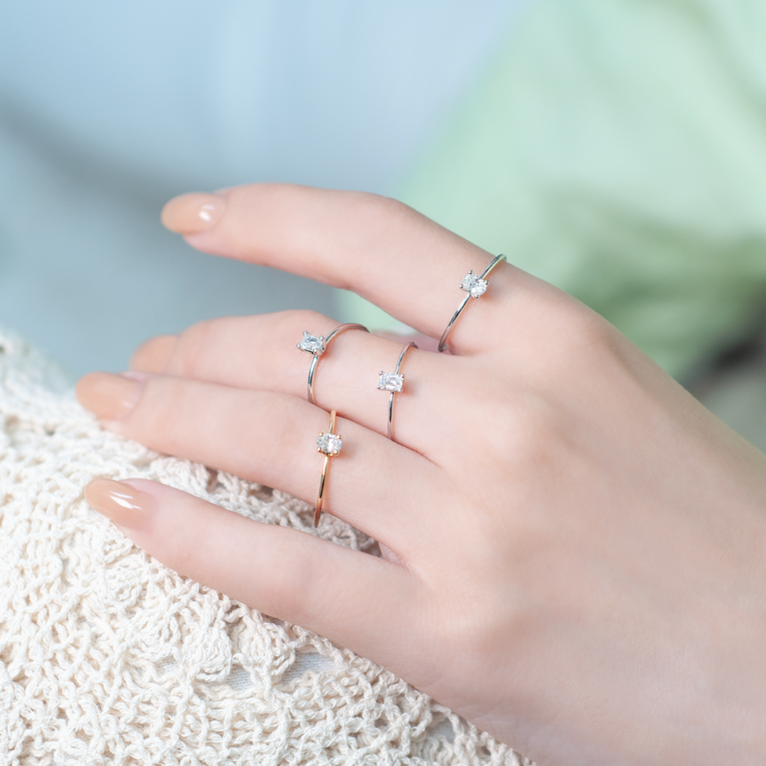 Pear shaped solitaire ring